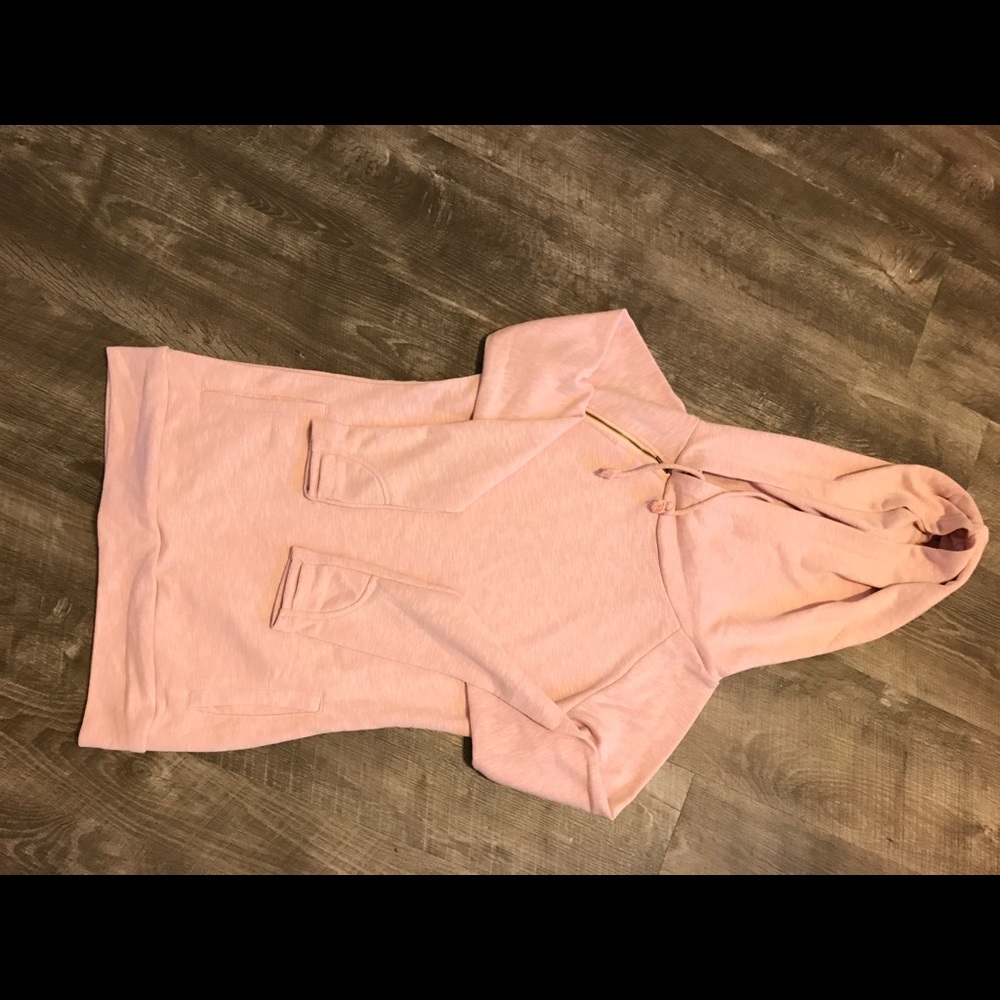 NWOT Ampersand Avenue Double hood